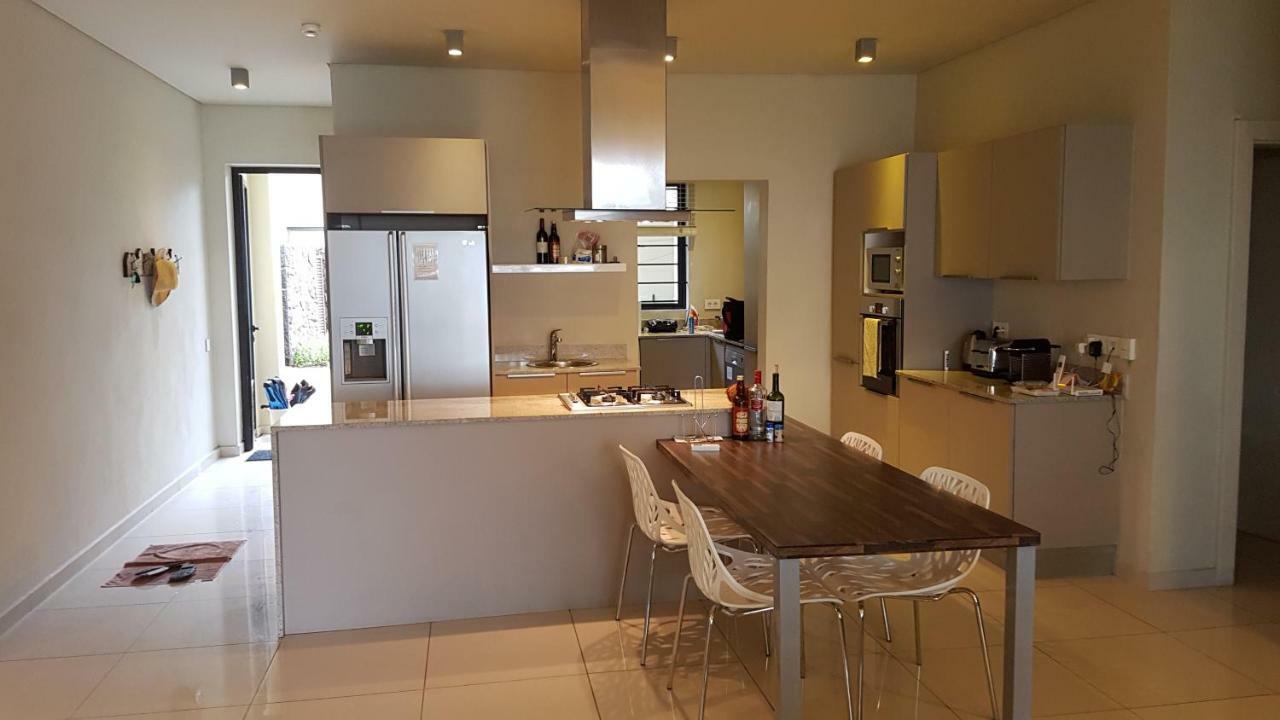 Belle Crique B1 Apartman Tamarin Kültér fotó